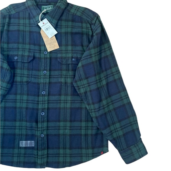 Woolrich Woolen Mills Oxbow Flannel  Plaid Shirt in Amy Navy Size Large NWT - Picture 2 of 13
